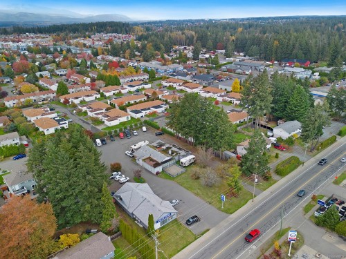 651 Anderton Rd, Comox, BC 