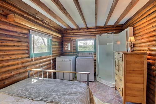 Chambre à coucher - 23 Ch. Du Rivage, Austin, QC - Indoor Photo Showing Other Room