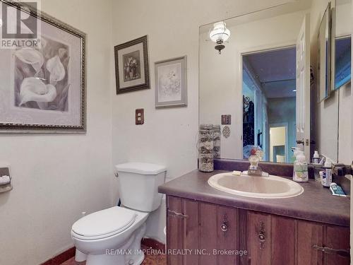 22 Ratcliff Road, Whitchurch-Stouffville, ON - Indoor Photo Showing Bathroom