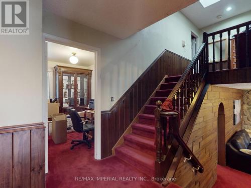 22 Ratcliff Road, Whitchurch-Stouffville, ON - Indoor Photo Showing Other Room