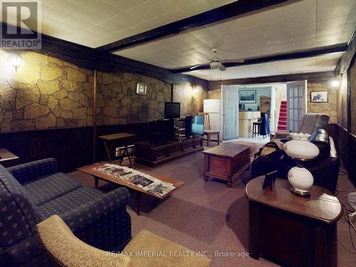 22 Ratcliff Road, Whitchurch-Stouffville, ON - Indoor