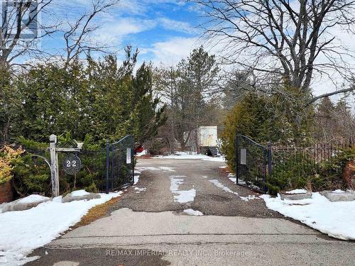 22 Ratcliff Road, Whitchurch-Stouffville, ON - Outdoor
