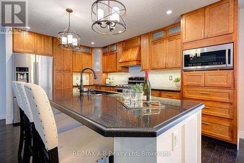 197 Trafalgar Street N, West Perth (Mitchell), ON - Indoor Photo Showing Kitchen