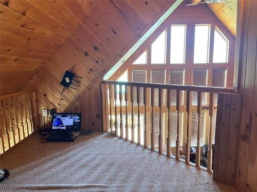 67 Hilltop Crescent, Onanole, MB - Indoor Photo Showing Other Room