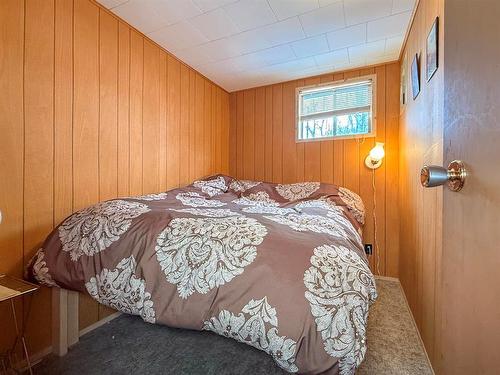 67 Hilltop Crescent, Onanole, MB - Indoor Photo Showing Bedroom