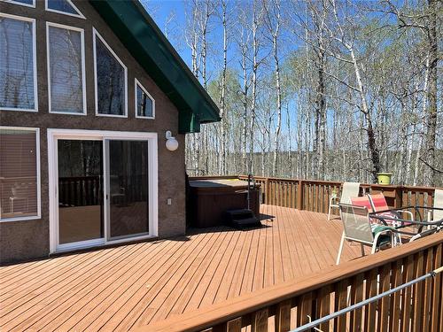 67 Hilltop Crescent, Onanole, MB - Outdoor With Exterior