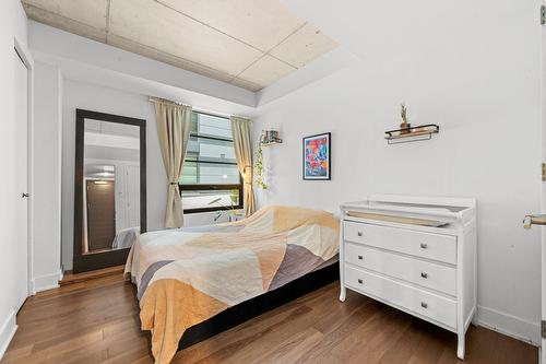 Primary bedroom - 2A-1330 Rue Olier, Montréal (Le Sud-Ouest), QC - Indoor Photo Showing Bedroom