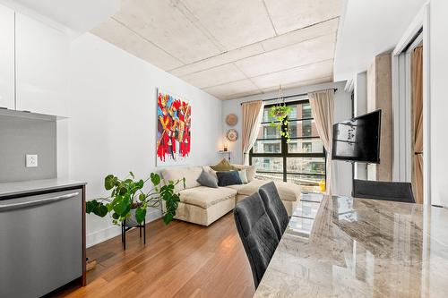 Dinette - 2A-1330 Rue Olier, Montréal (Le Sud-Ouest), QC - Indoor