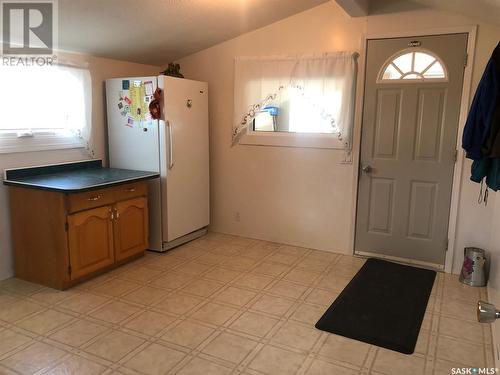 28 Highway Avenue W, Preeceville, SK - Indoor
