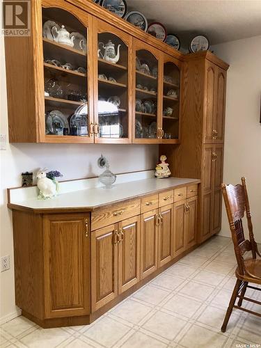 28 Highway Avenue W, Preeceville, SK - Indoor