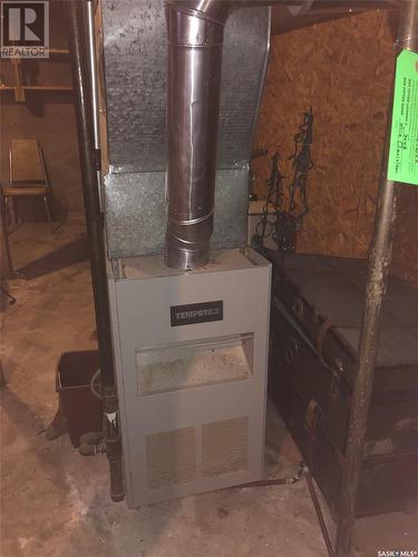 28 Highway Avenue W, Preeceville, SK - Indoor Photo Showing Basement