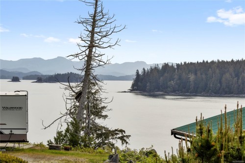 1082 Sixth Ave, Ucluelet, BC 