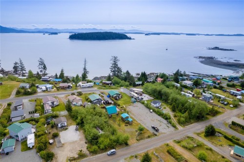 1082 Sixth Ave, Ucluelet, BC 