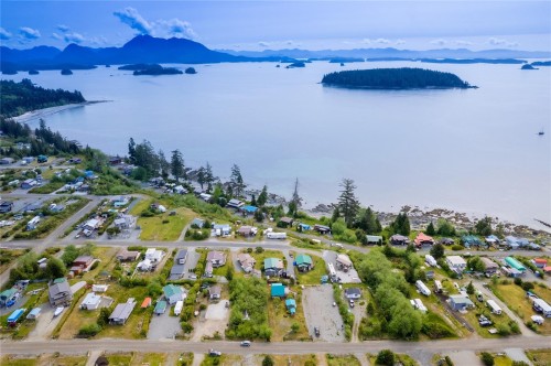 1082 Sixth Ave, Ucluelet, BC 