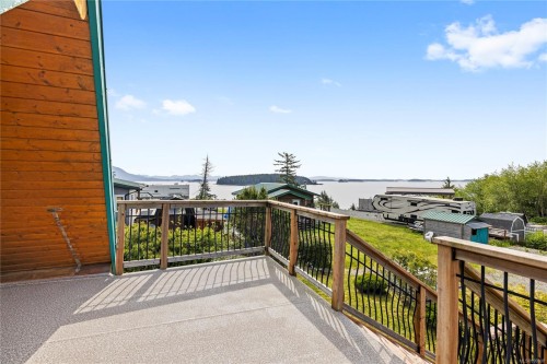 1082 Sixth Ave, Ucluelet, BC 