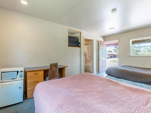 2116 Highway 1, Falmouth, NS 