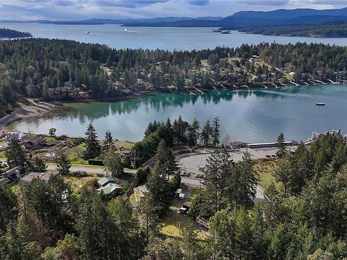 492 Dalton Dr, Mayne Island, BC 