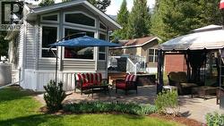 4889 LYNX Crescent Radium Hot Springs, BC V0A 1M0