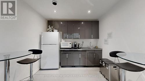 8&9 - 195 Clayton Drive, Markham, ON 