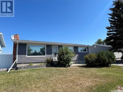 22 West ROAD  Kindersley, SK S0L 1S1
