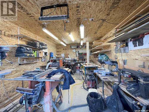 22 West Road, Kindersley, SK - Indoor