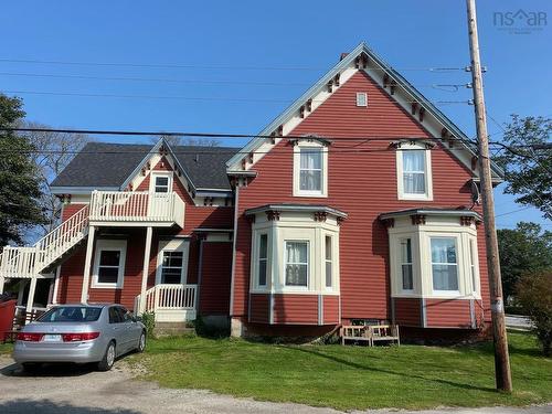 28 Parade Street, Yarmouth, NS 