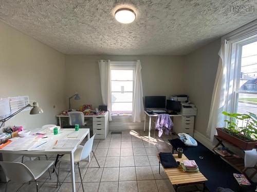 28 Parade Street, Yarmouth, NS 