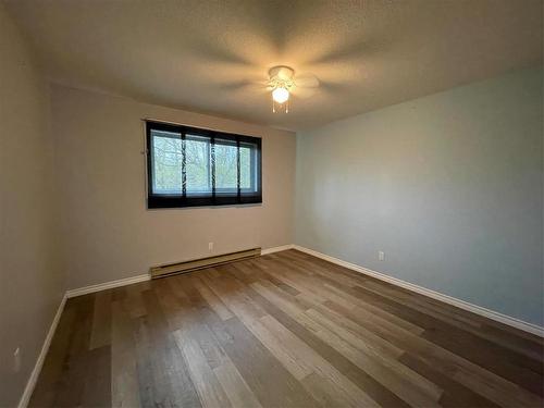 268 Hwy &  #10 Highway N, Swan River, MB - Indoor Photo Showing Other Room