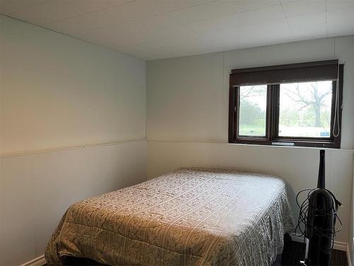 268 Hwy &  #10 Highway N, Swan River, MB - Indoor Photo Showing Bedroom