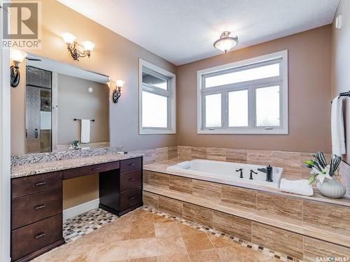 112 4 Highway S, Rosetown, SK - Indoor Photo Showing Bathroom