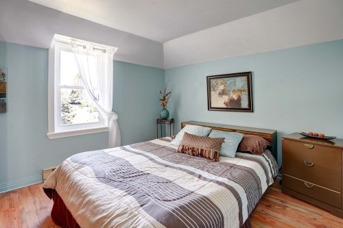 Chambre à coucher - 8829 Route 117 S., Rivière-Rouge, QC - Indoor Photo Showing Bedroom