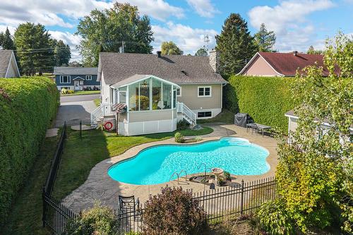 339 Rue Rivard  Magog, QC J1X 4W4