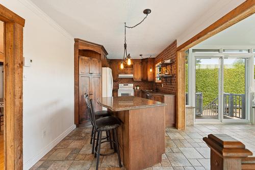 Kitchen - 339 Rue Rivard, Magog, QC - Indoor Photo Showing Other Room