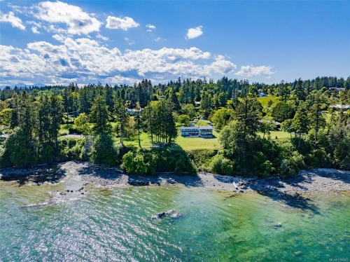 1560 Brebber Rd, Nanaimo, BC 