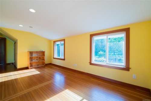 1560 Brebber Rd, Nanaimo, BC 