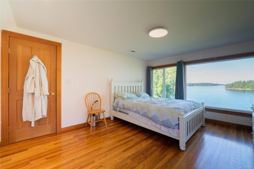 1560 Brebber Rd, Nanaimo, BC 