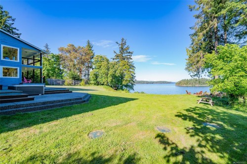 1560 Brebber Rd, Nanaimo, BC 