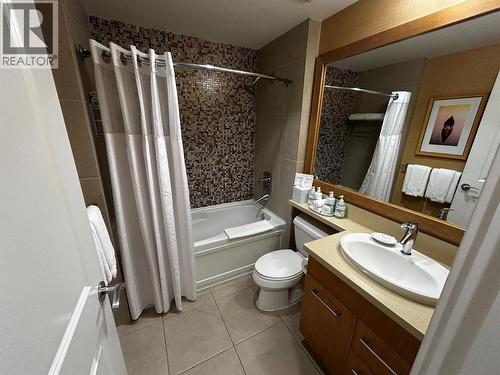 15 Park Place Place Unit# 341, Osoyoos, BC - Indoor Photo Showing Bathroom