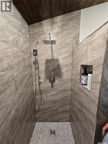 106 Lakeview Drive, Northern Admin District, SK - Indoor Photo Showing Bathroom