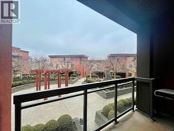 Private deck with Courtyard views - 