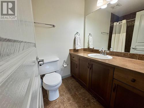 Ensuite Bath - 654 Cook Road Unit# 448, Kelowna, BC - Indoor Photo Showing Bathroom