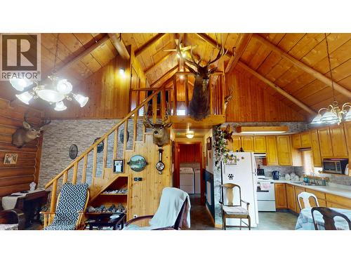 492 Yetta Road, Quesnel, BC - Indoor Photo Showing Other Room