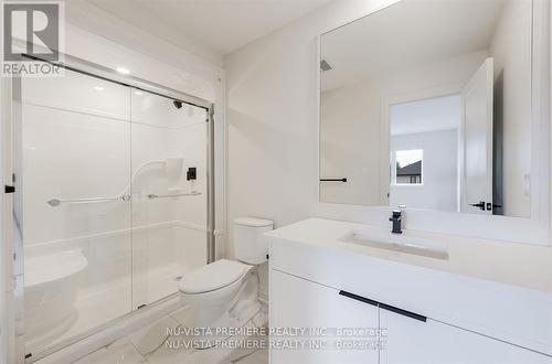 Photo of similar model. Property to be built - Lot 5 Aurum Road, London South (South B), ON - Indoor Photo Showing Bathroom