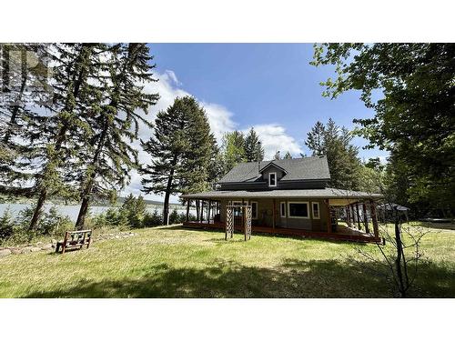4460 Tatton-Helena Fs Road, Lac La Hache, BC - Outdoor With Deck Patio Veranda