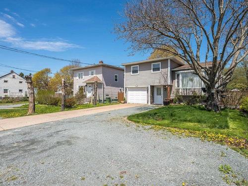 172 & 174 Victoria Road, Dartmouth, NS 