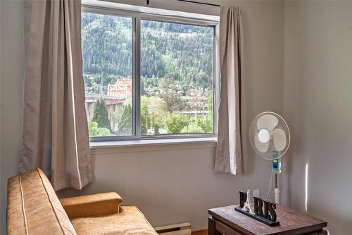 920 Nelson Avenue, Nelson, BC 