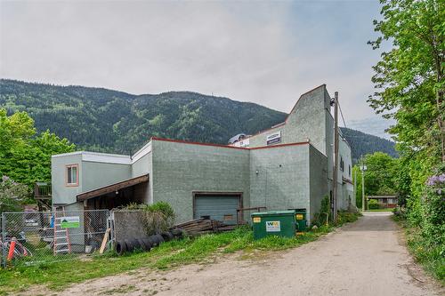 920 Nelson Avenue, Nelson, BC 
