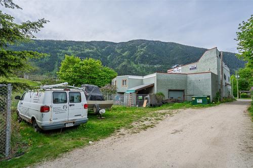 920 Nelson Avenue, Nelson, BC 