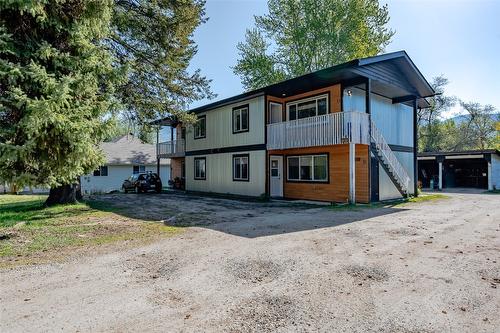 1810 First Street, Fruitvale, BC - Outdoor