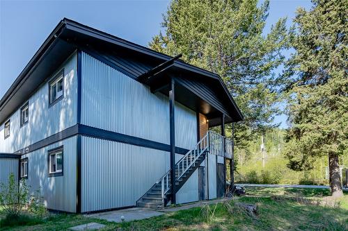 1810 First Street, Fruitvale, BC - Outdoor With Exterior